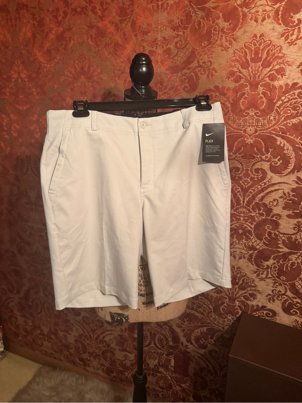 Nike Men's White Flex Flat-Front Shorts